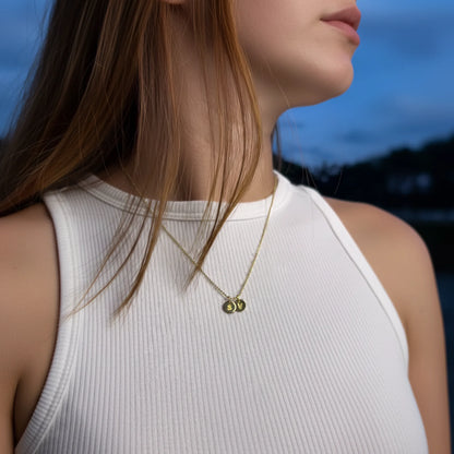 Collar con PAR de iniciales personalizadas