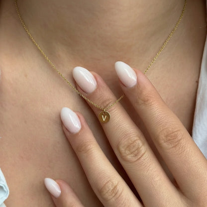 Collar con inicial personalizada